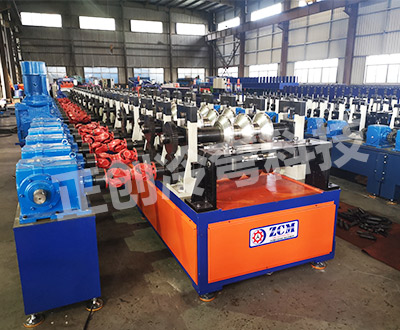 三波護(hù)欄板生產(chǎn)線 廠家直銷 三波護(hù)欄板生產(chǎn)線 廠家直銷